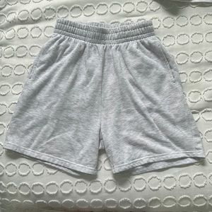 Garage light gray Bermuda comfy shorts (long)